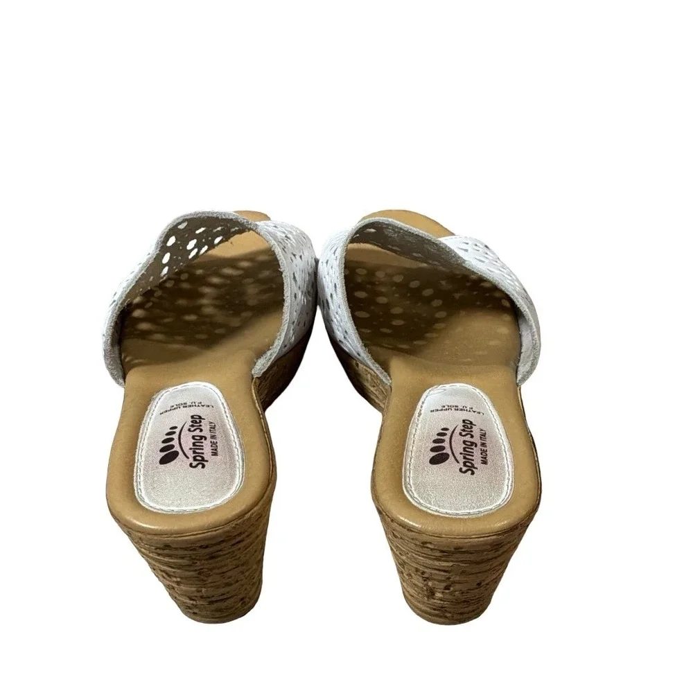 Spring Step White Leather Laser Cut Wedge Sandals Size 39 Made in Italy